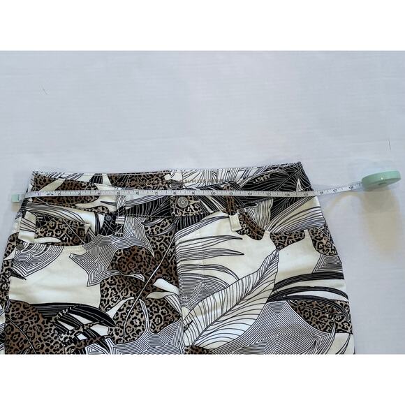 Chico's So Slimming Girlfriend Slim Leg Ankle Jean Tropical Animal/Leopard, 4 - Picture 12 of 15